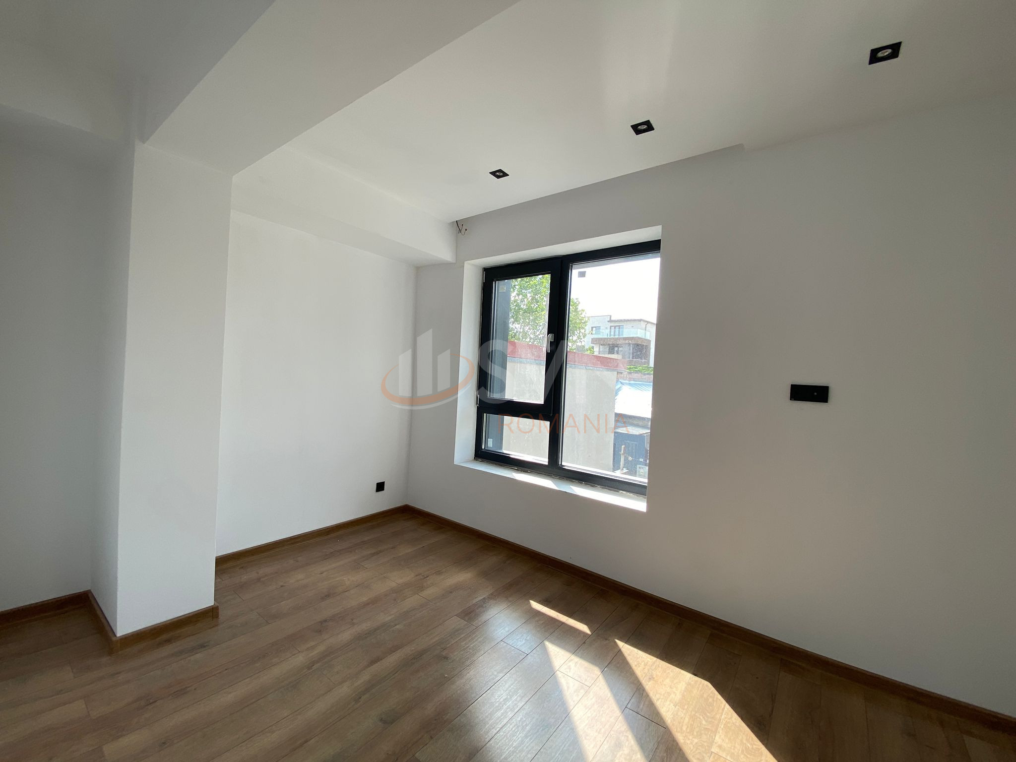 3 camere cu loc parcare subteran inclus Bucuresti/Domenii