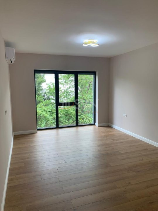 3 camere cu loc parcare subteran inclus Bucuresti/Pipera