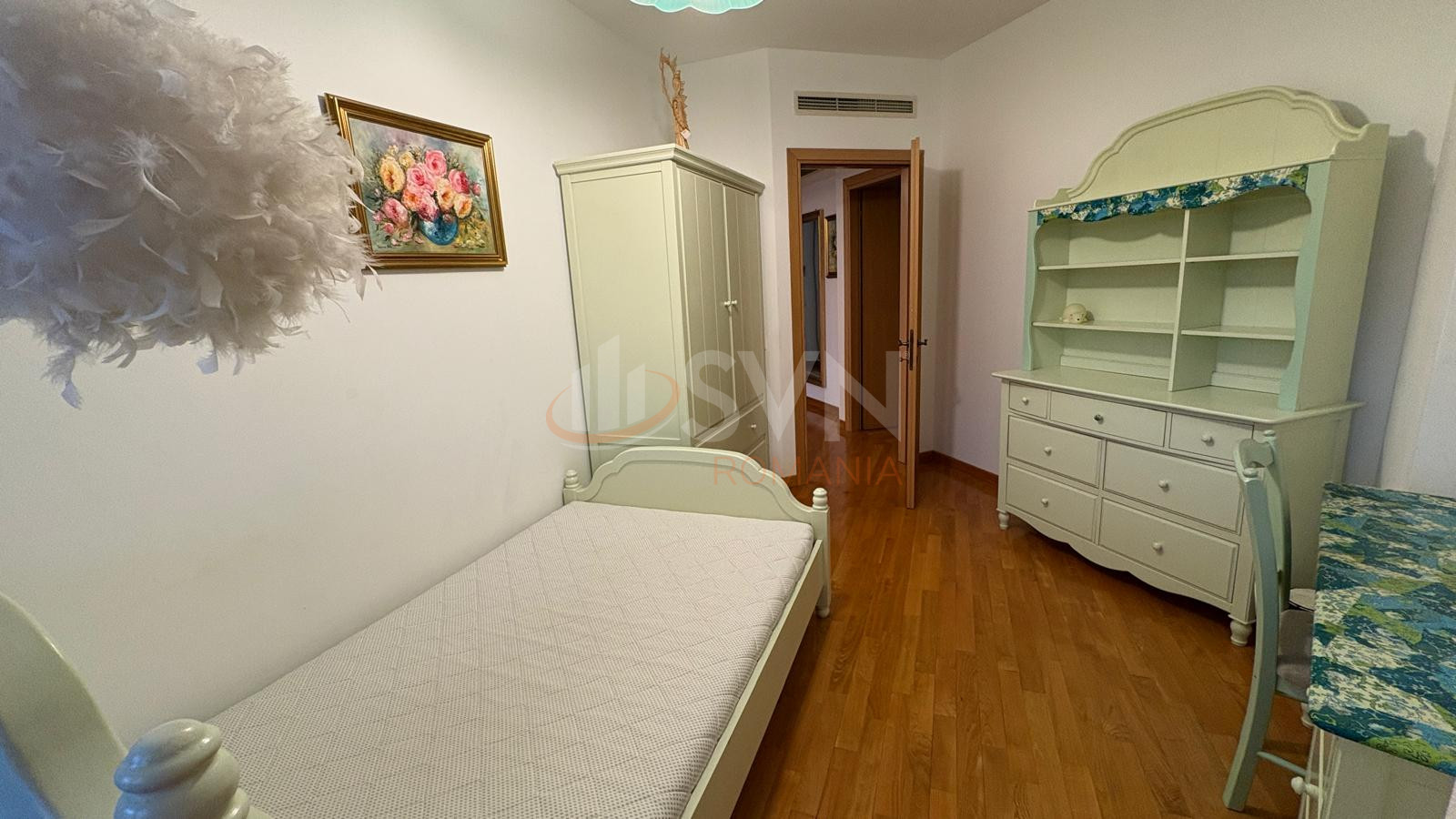 3 camere cu loc parcare subteran inclus Bucuresti/Herastrau