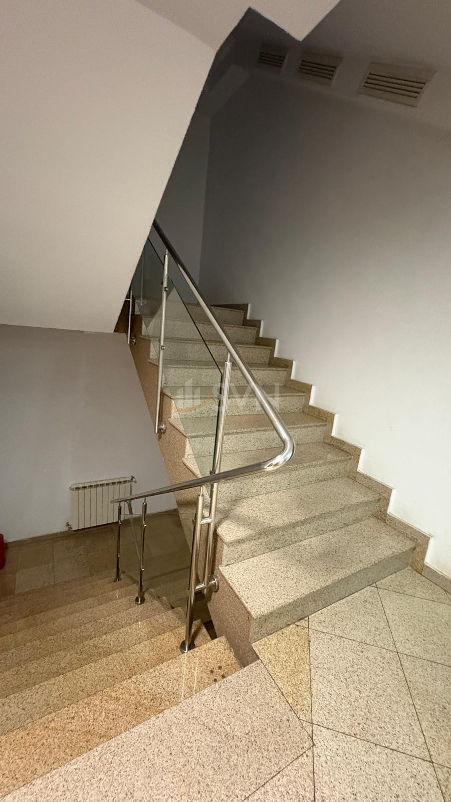 3 camere cu loc parcare subteran inclus Bucuresti/Herastrau