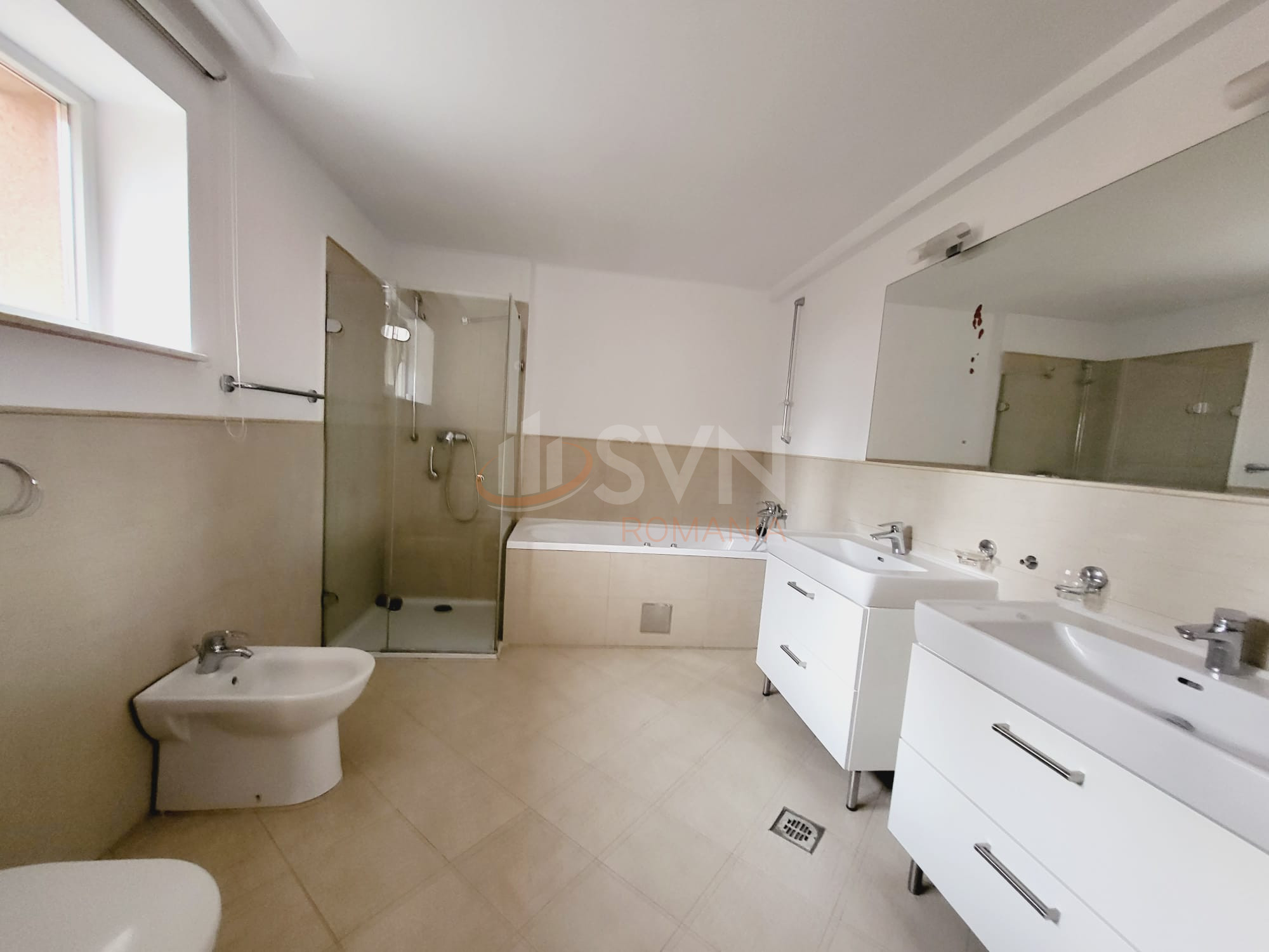 3 camere cu loc parcare subteran inclus Bucuresti/Eminescu