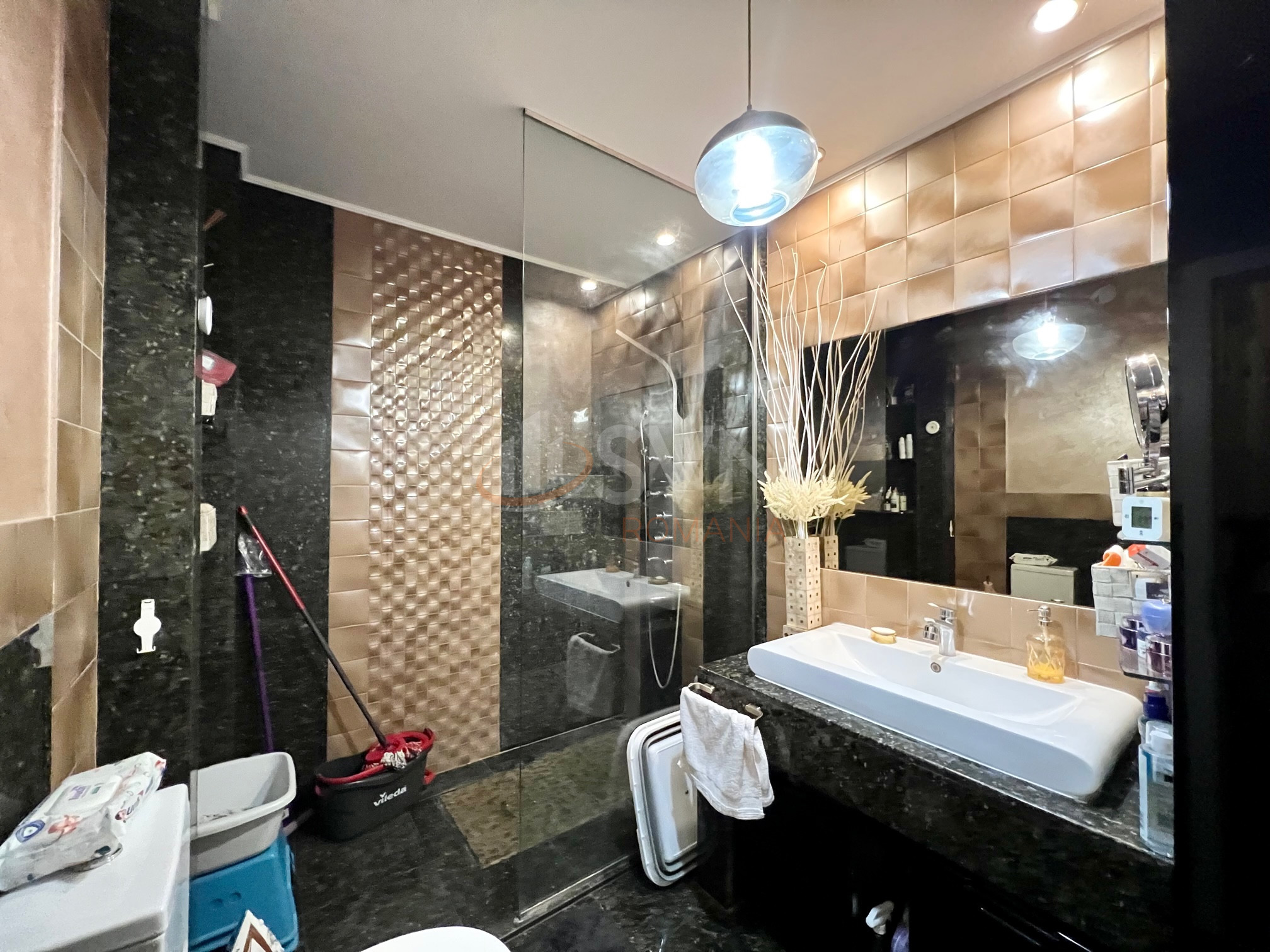 3 camere cu loc parcare subteran inclus Bucuresti/Pipera