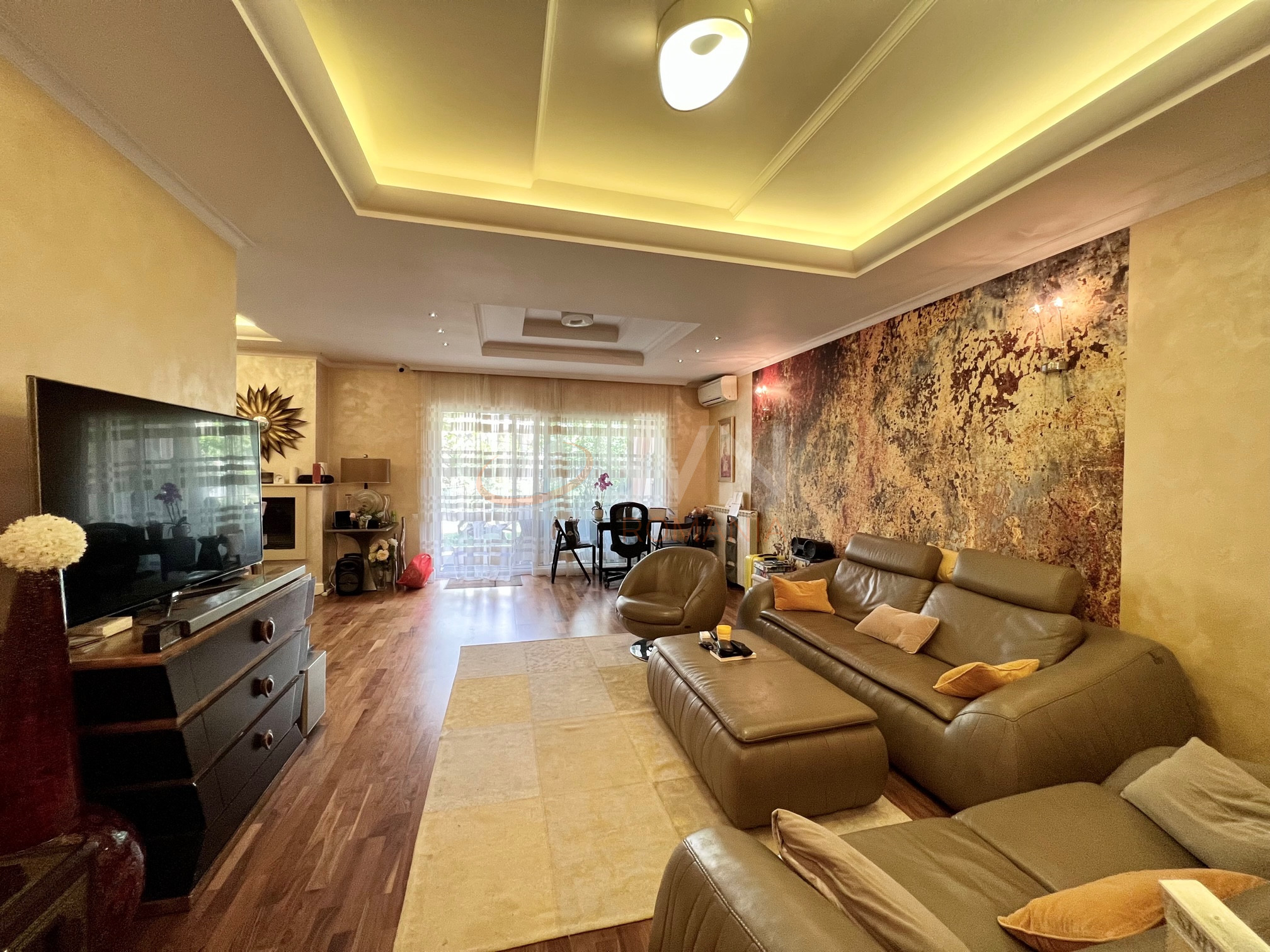 3 camere cu loc parcare subteran inclus Bucuresti/Pipera