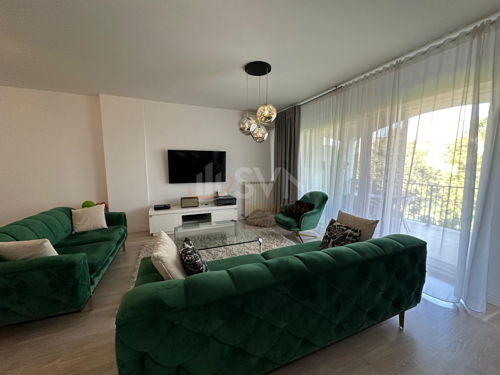 3 camere cu loc parcare subteran inclus Bucuresti/Pipera