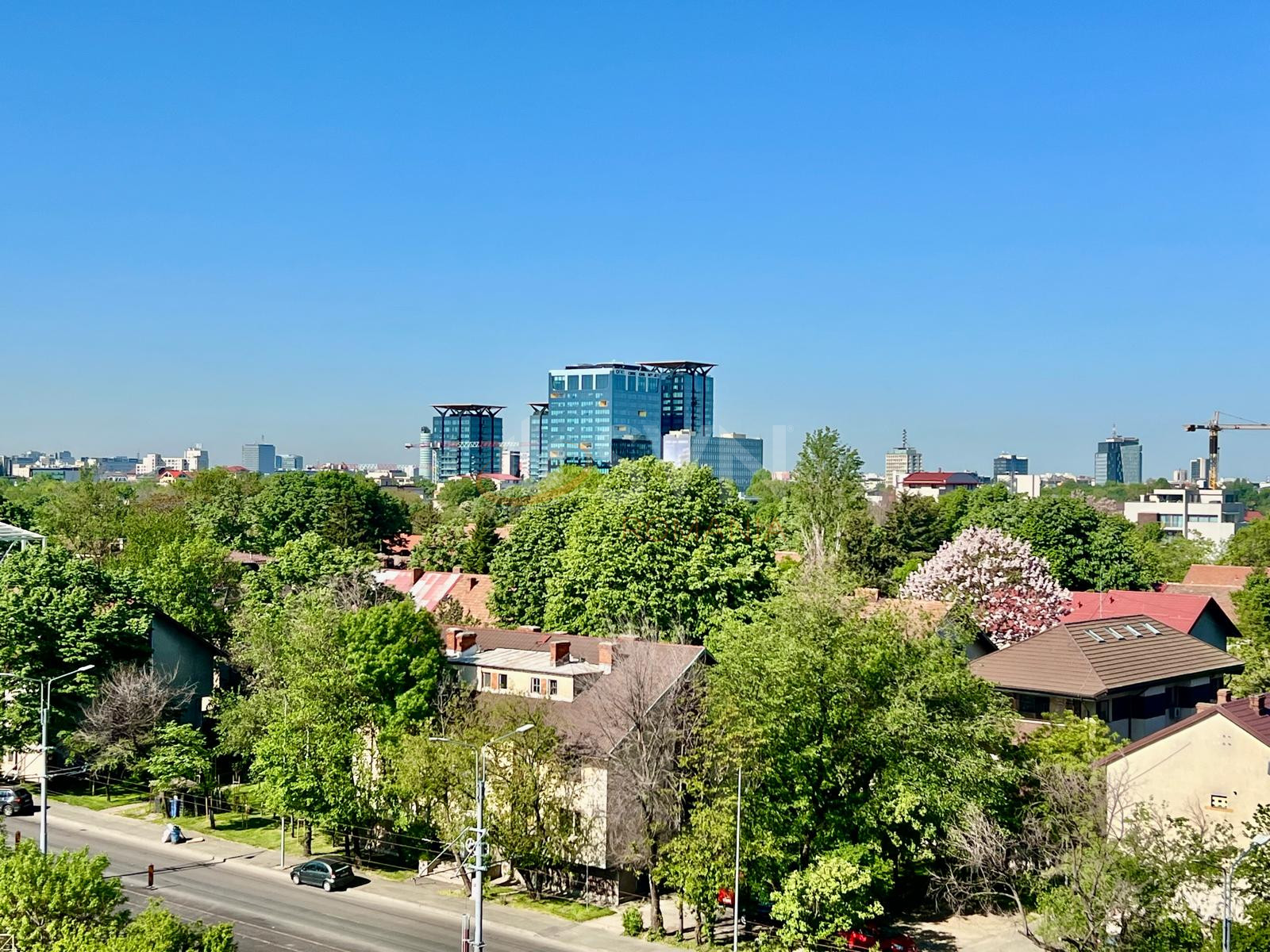 3 camere cu loc parcare subteran inclus Bucuresti/Floreasca