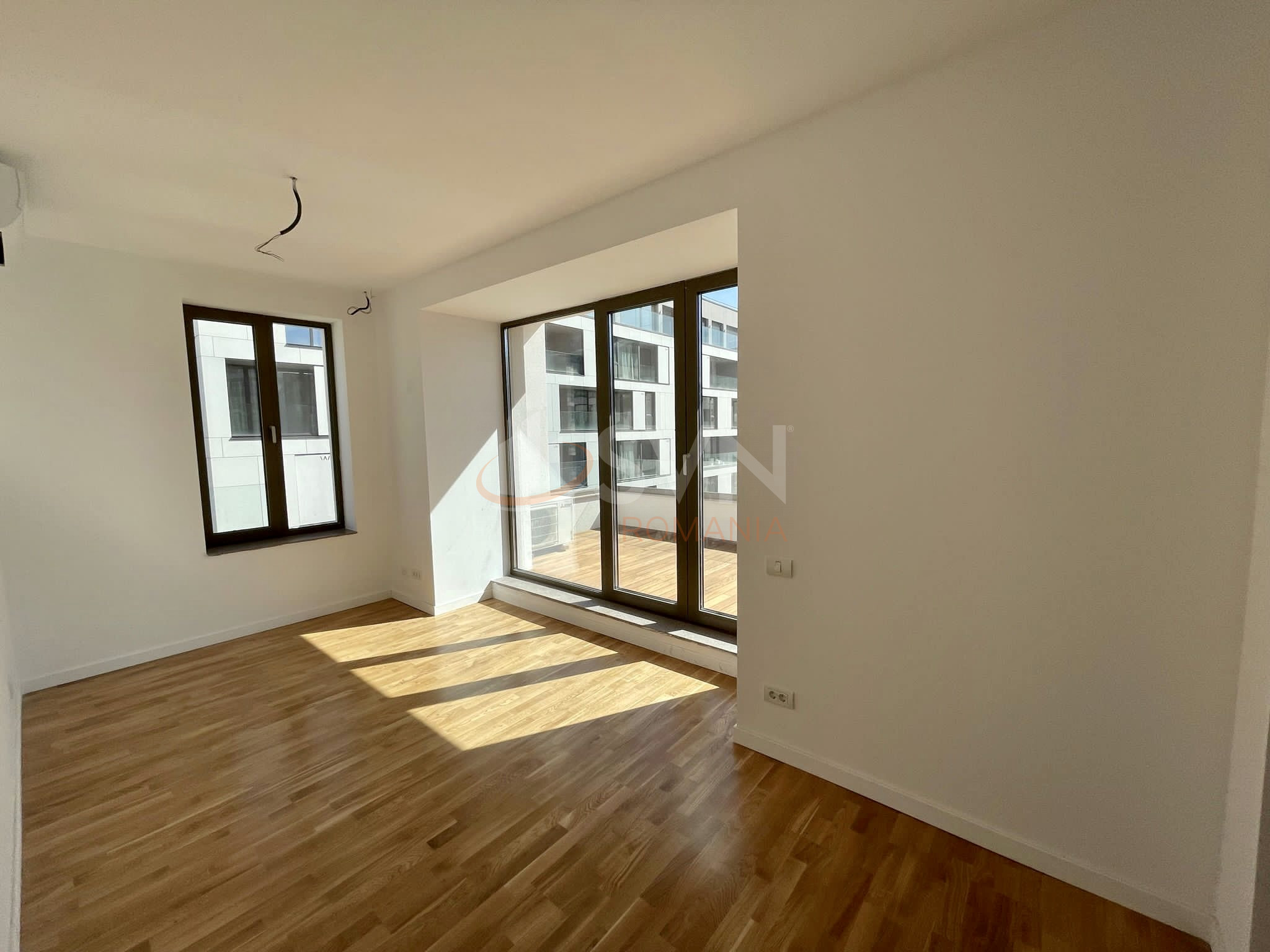 3 camere cu loc parcare subteran inclus Bucuresti/Herastrau