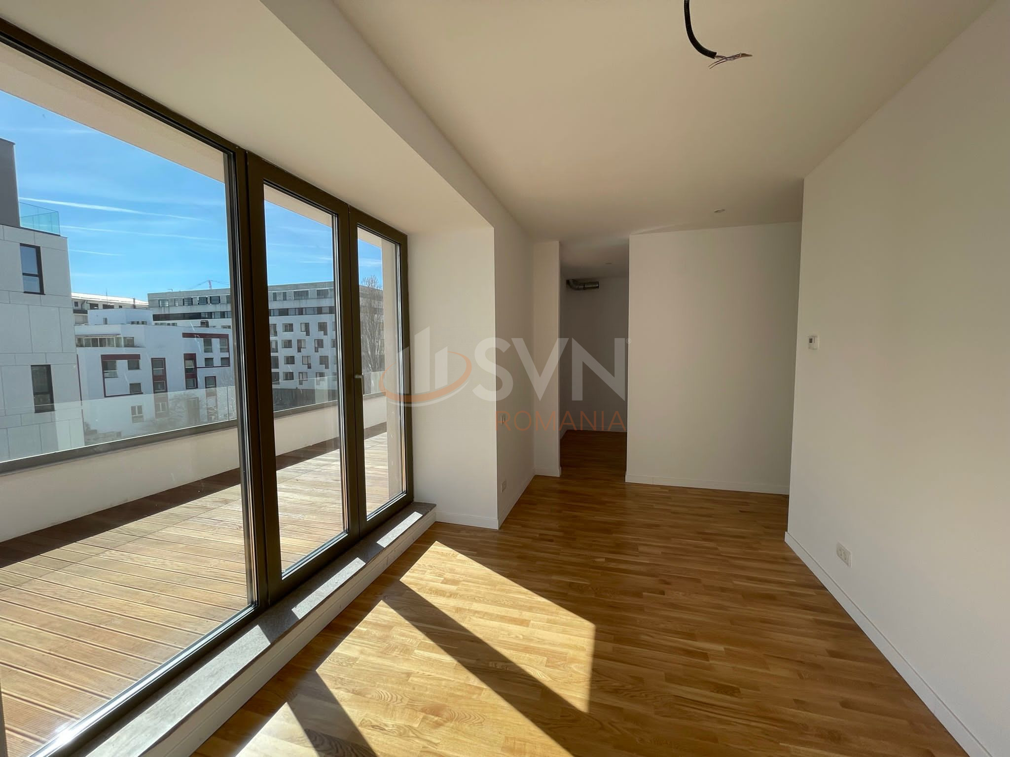 3 camere cu loc parcare subteran inclus Bucuresti/Herastrau
