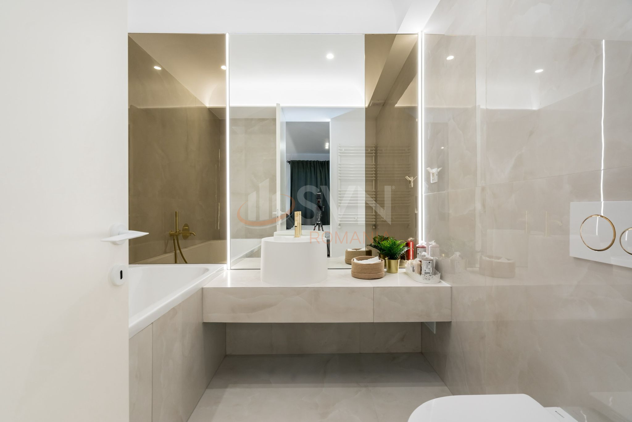 3 camere cu loc parcare subteran inclus Bucuresti/Pipera