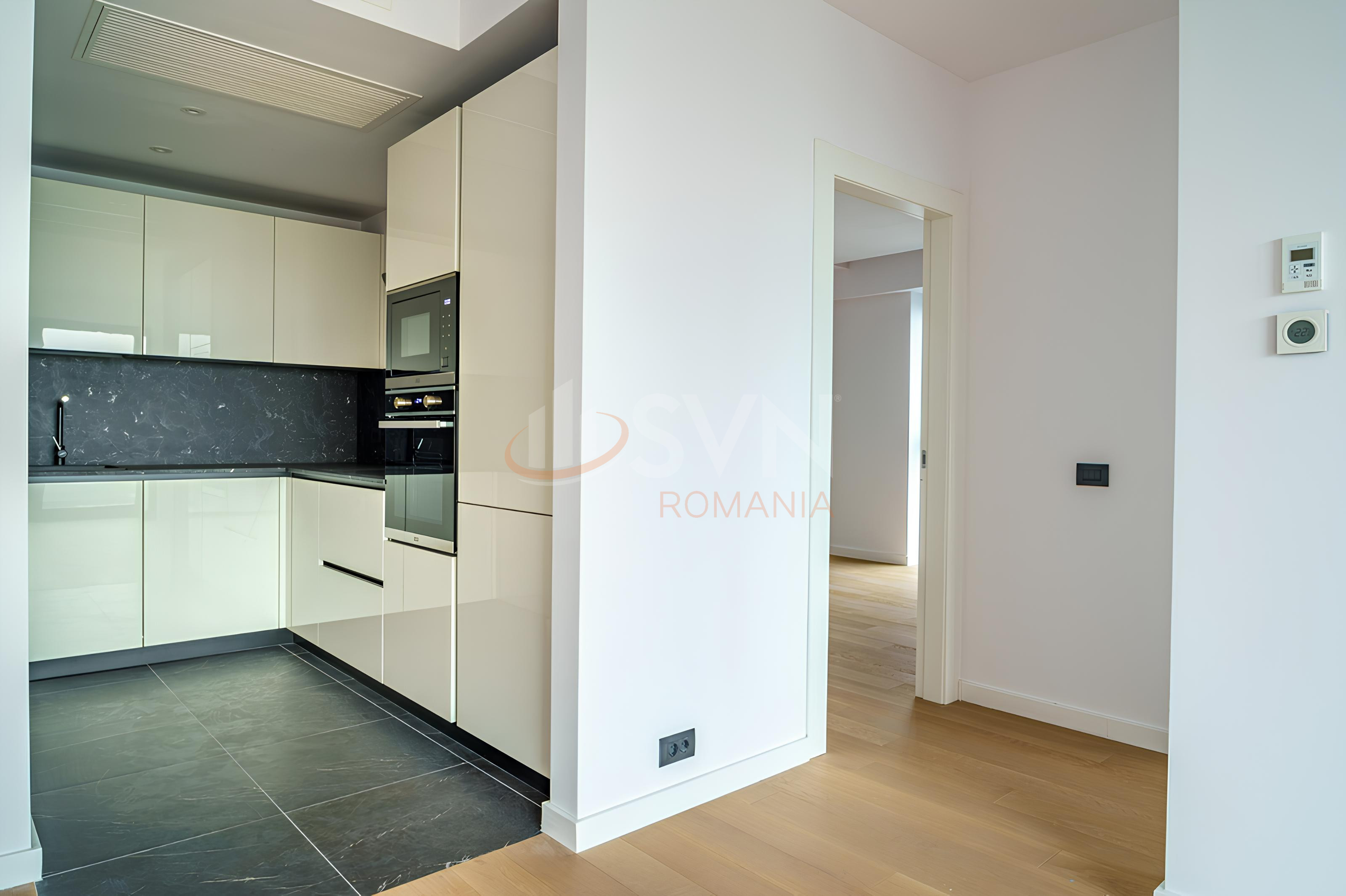 3 camere cu loc parcare subteran inclus Bucuresti/Herastrau