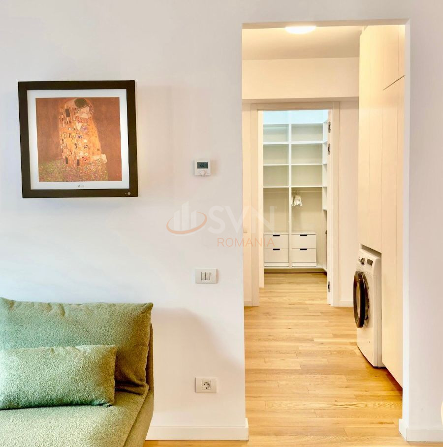 3 camere cu loc parcare subteran inclus Bucuresti/Herastrau