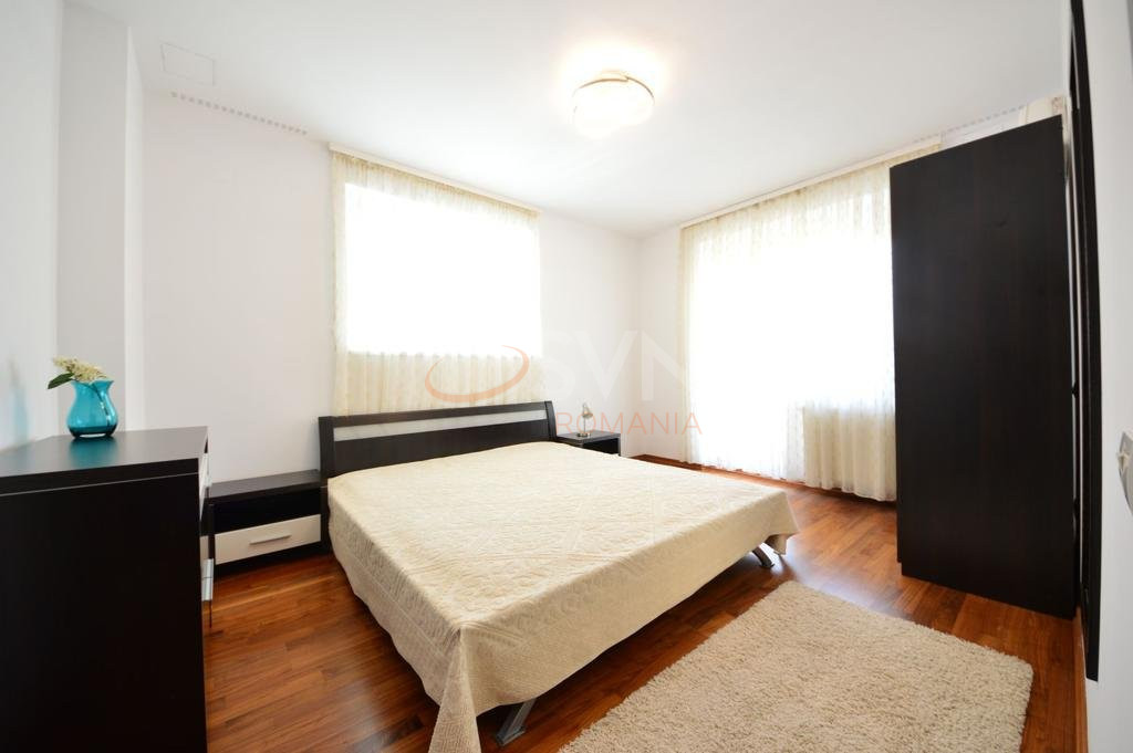 3 camere cu loc parcare subteran inclus Bucuresti/Herastrau