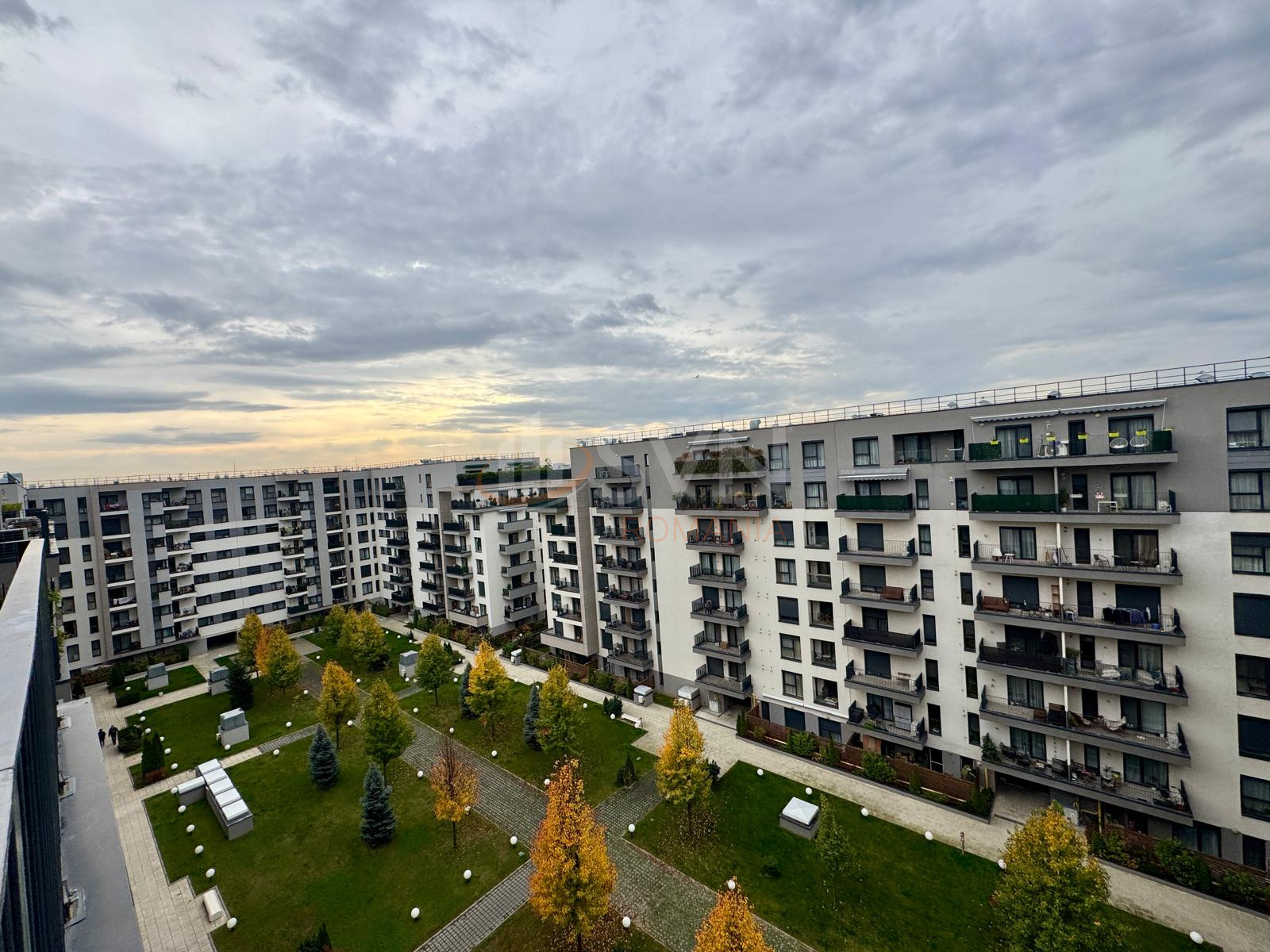 3 camere cu loc parcare subteran inclus Bucuresti/Domenii