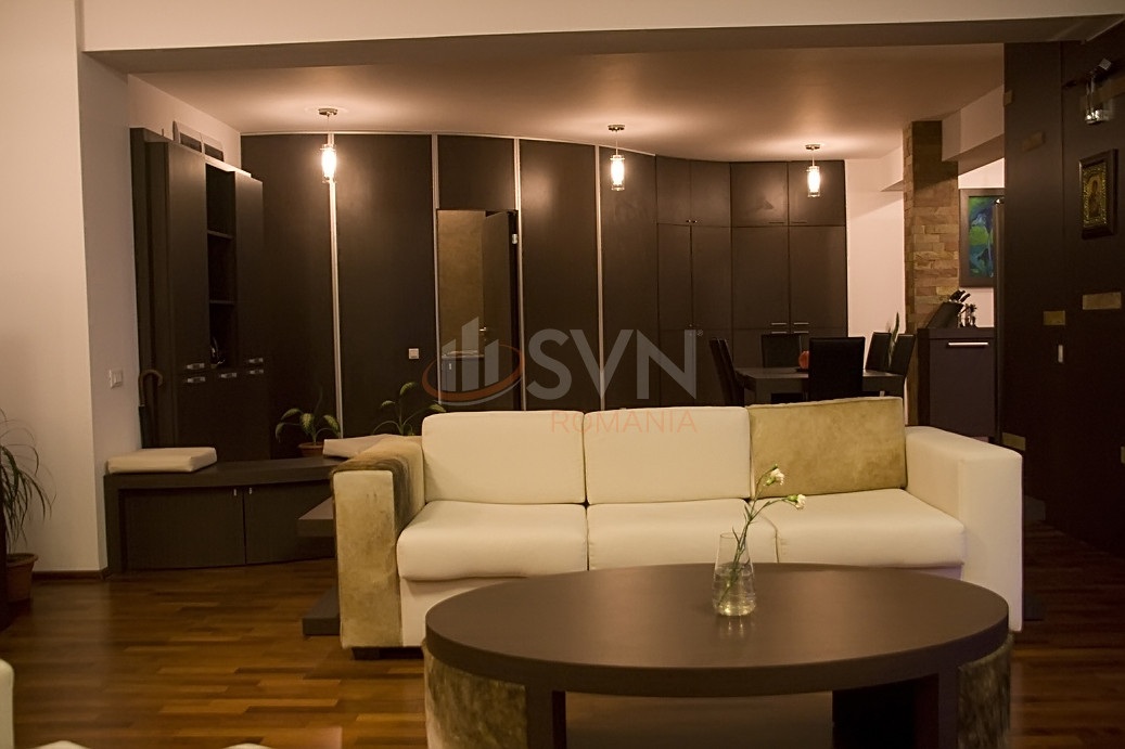 3 camere cu loc parcare subteran inclus Bucuresti/Stefan Cel Mare