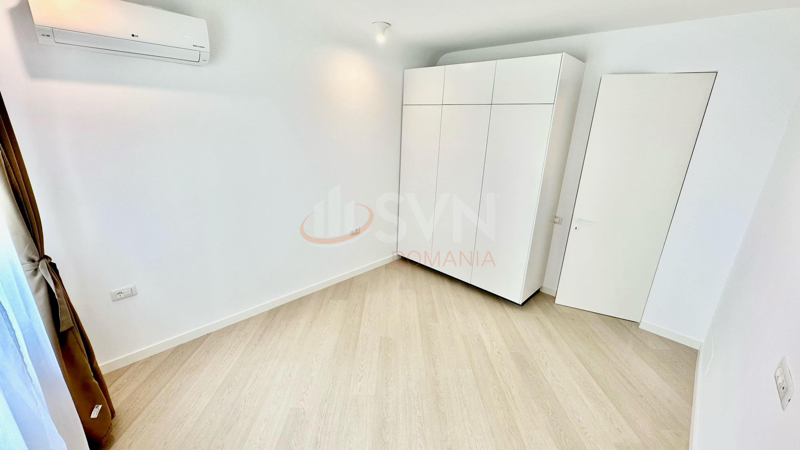 3 camere cu loc parcare subteran inclus Bucuresti/Pipera