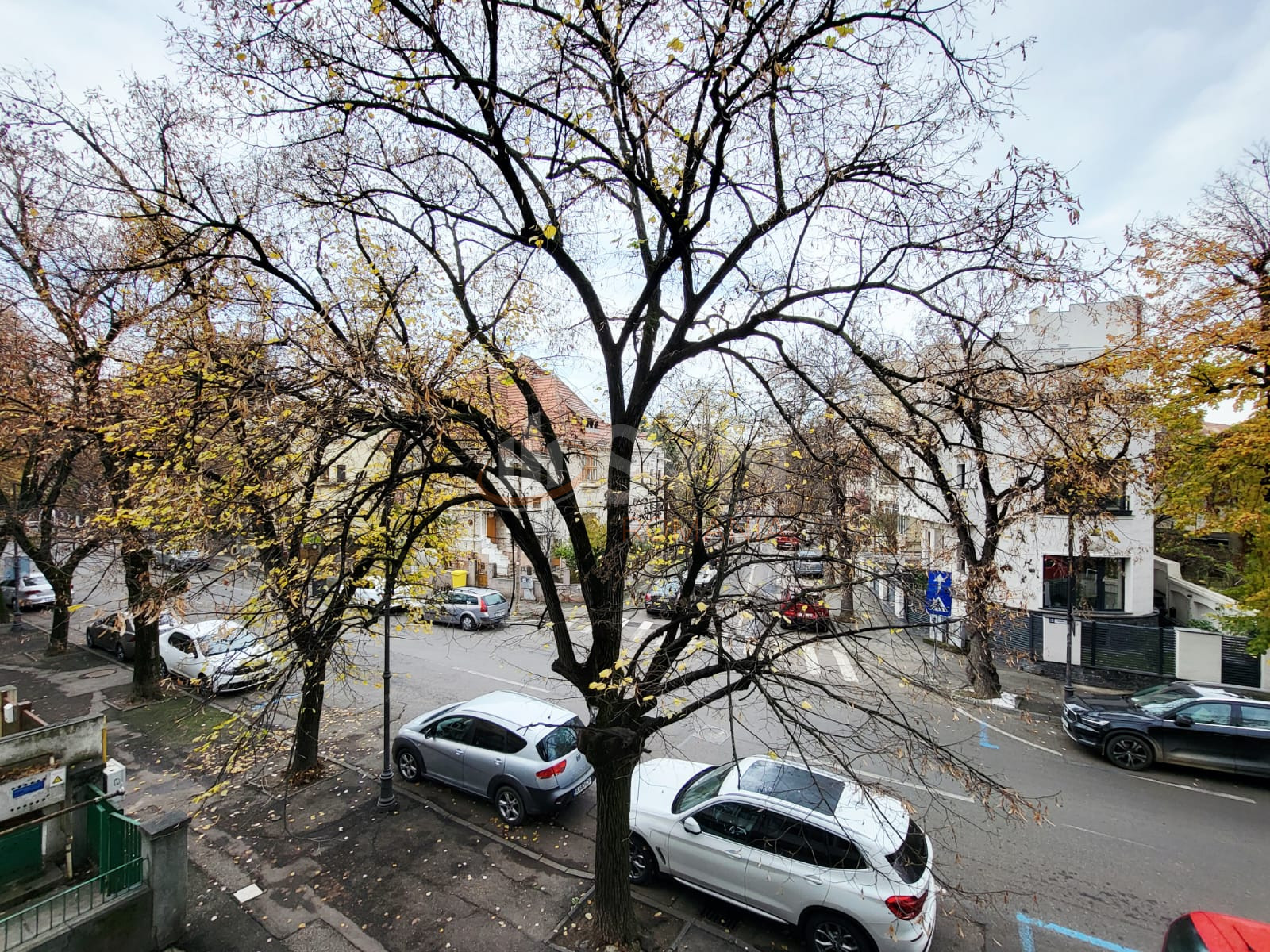 3 camere cu loc parcare subteran inclus Bucuresti/Cotroceni