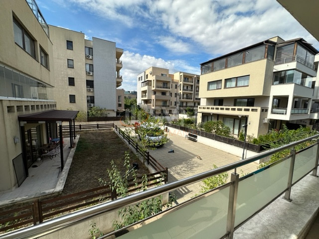 3 camere cu loc parcare subteran inclus Bucuresti/Pipera