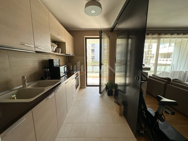 3 camere cu loc parcare subteran inclus Bucuresti/Pipera