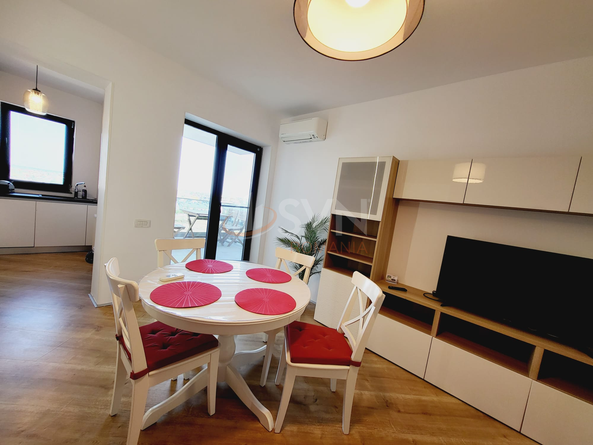 3 camere cu loc parcare subteran inclus Bucuresti/Pipera