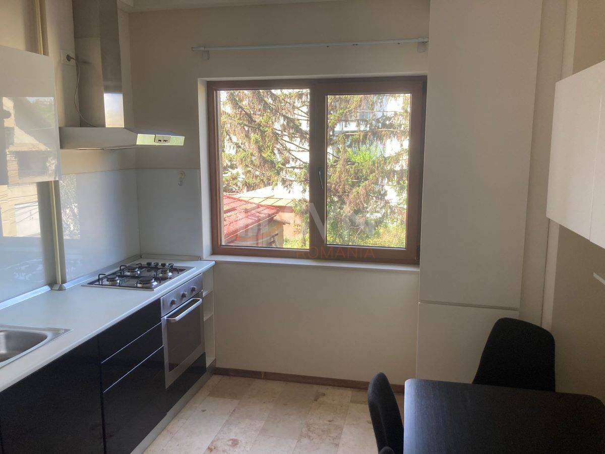 3 camere cu loc parcare subteran inclus Bucuresti/Floreasca