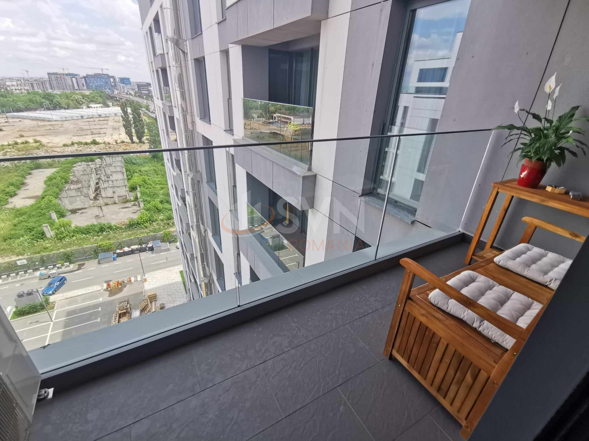 3 camere cu loc parcare subteran inclus Bucuresti/Pipera