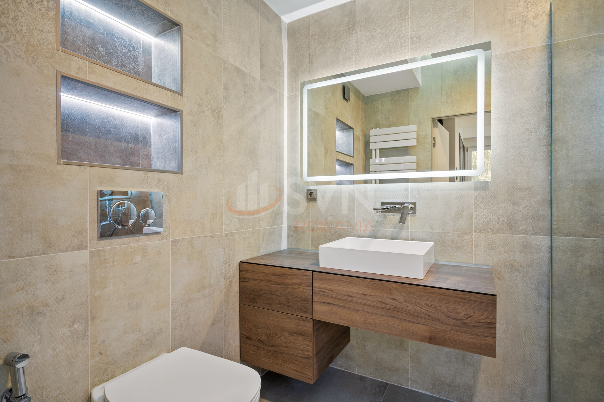 3 camere cu loc parcare subteran inclus Bucuresti/Herastrau