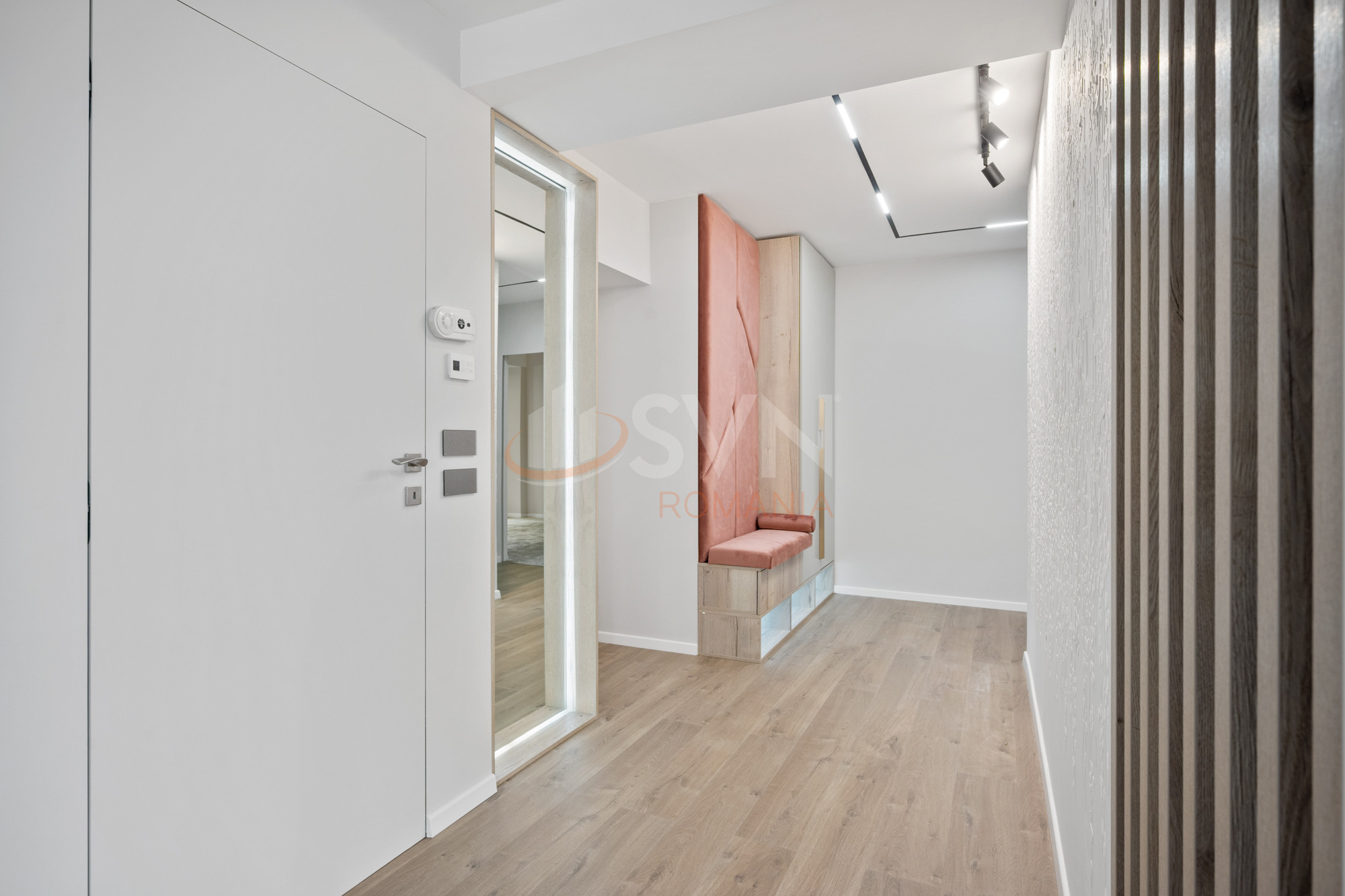 3 camere cu loc parcare subteran inclus Bucuresti/Herastrau