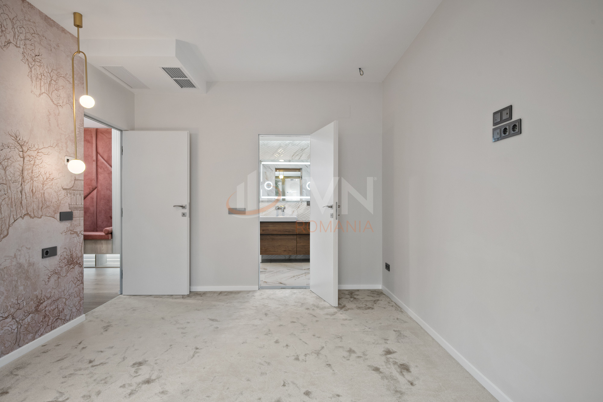 3 camere cu loc parcare subteran inclus Bucuresti/Herastrau