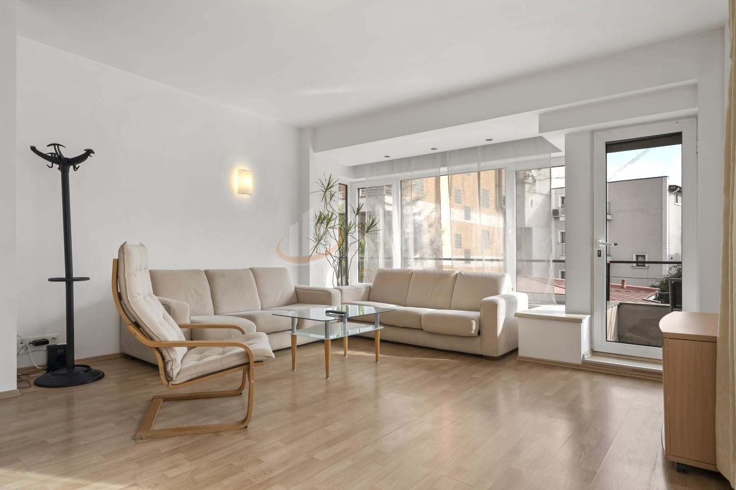 3 camere cu loc parcare subteran inclus Bucuresti/Primaverii