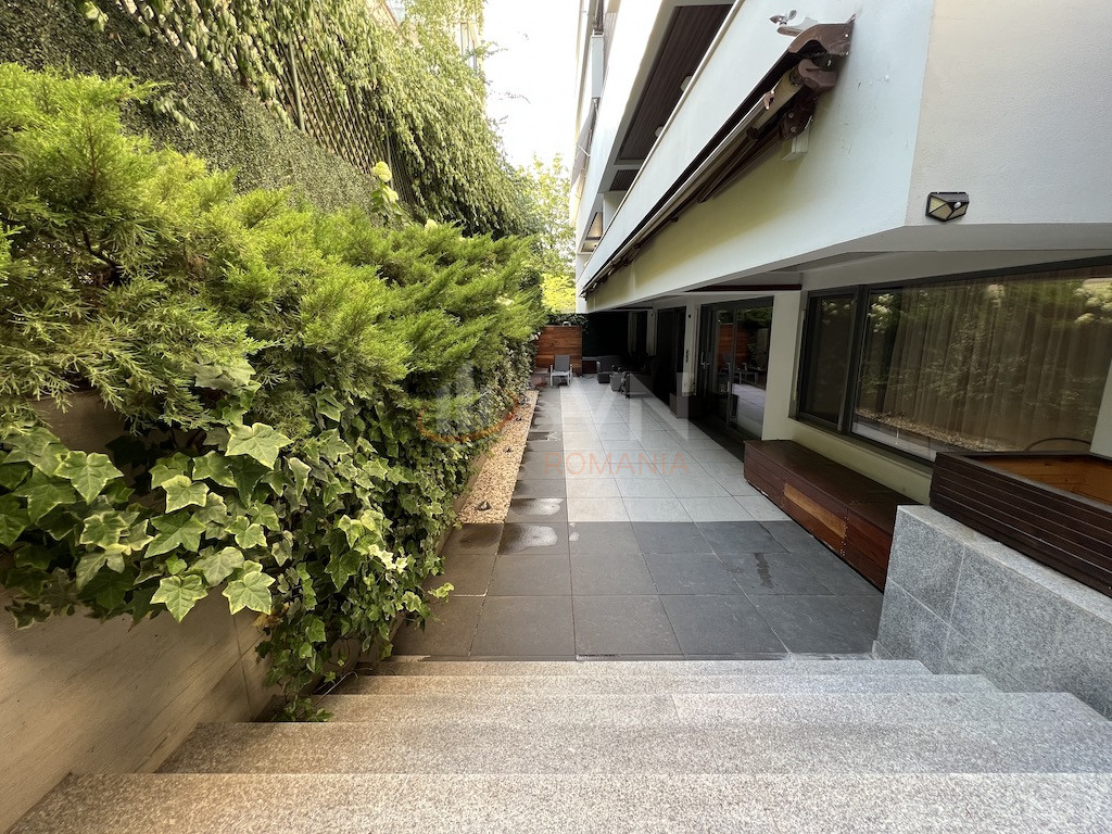 3 camere cu loc parcare subteran inclus Bucuresti/Primaverii