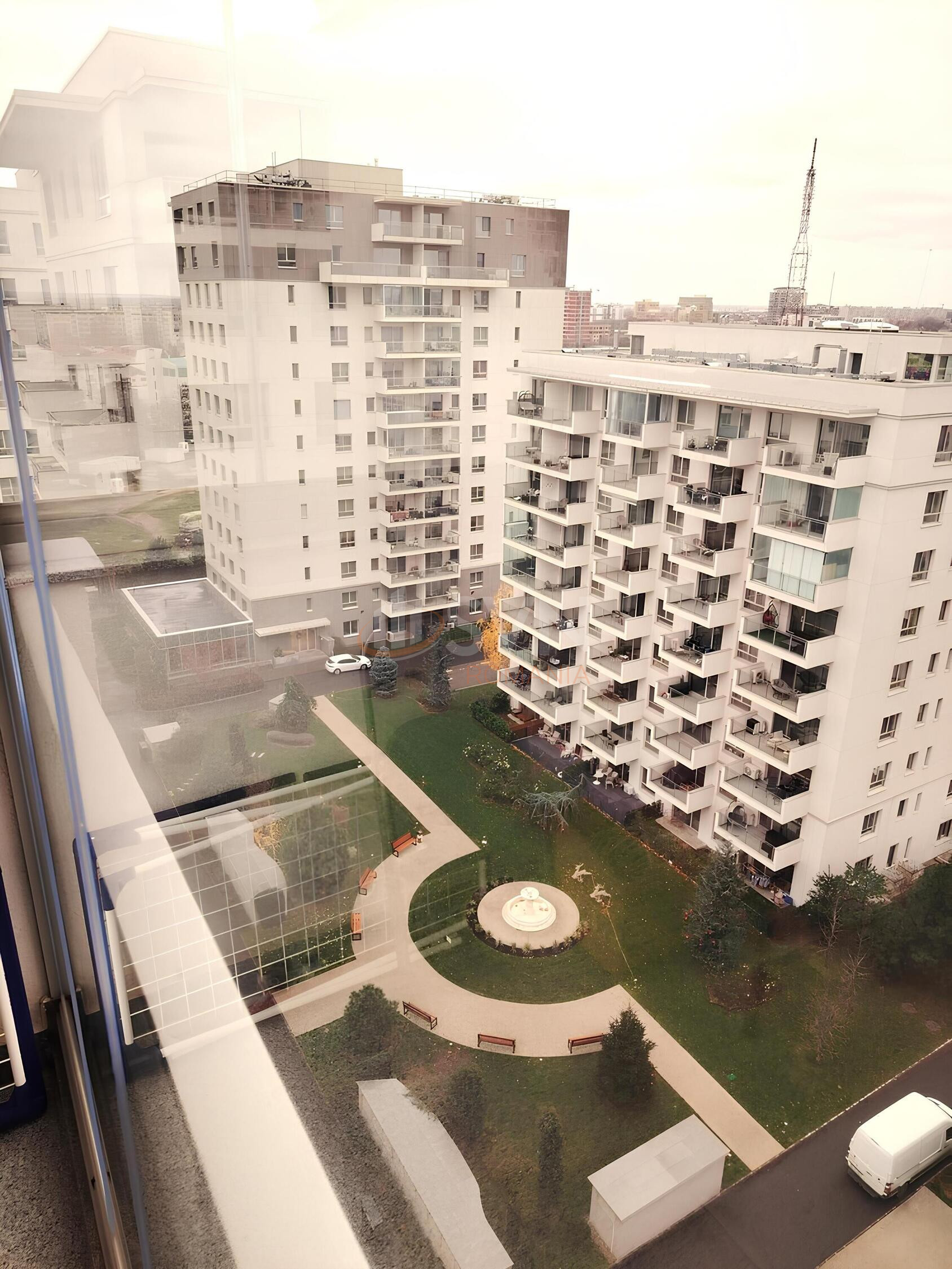 3 camere cu loc parcare subteran inclus Bucuresti/Domenii