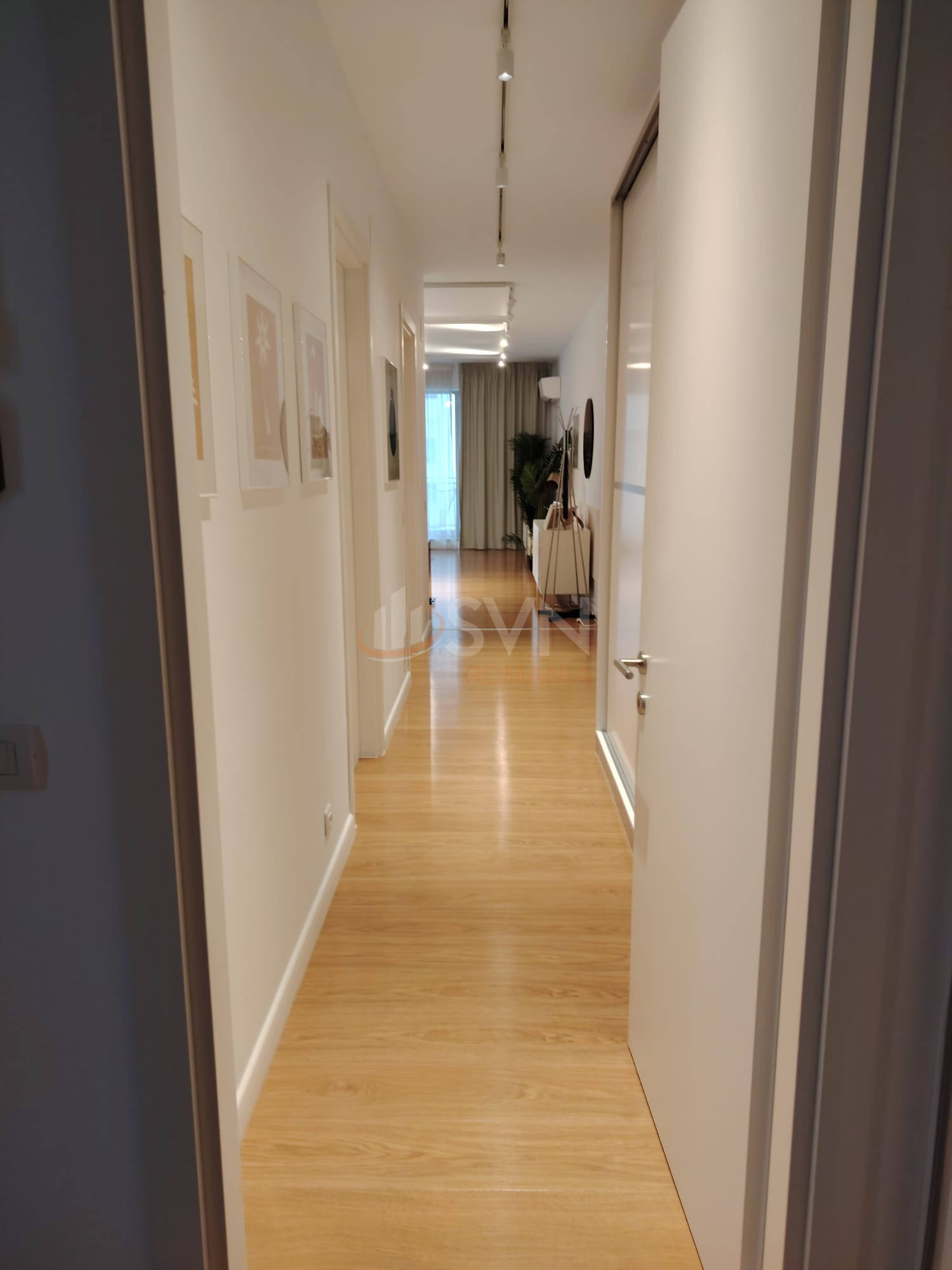 3 camere cu loc parcare subteran inclus Bucuresti/Domenii