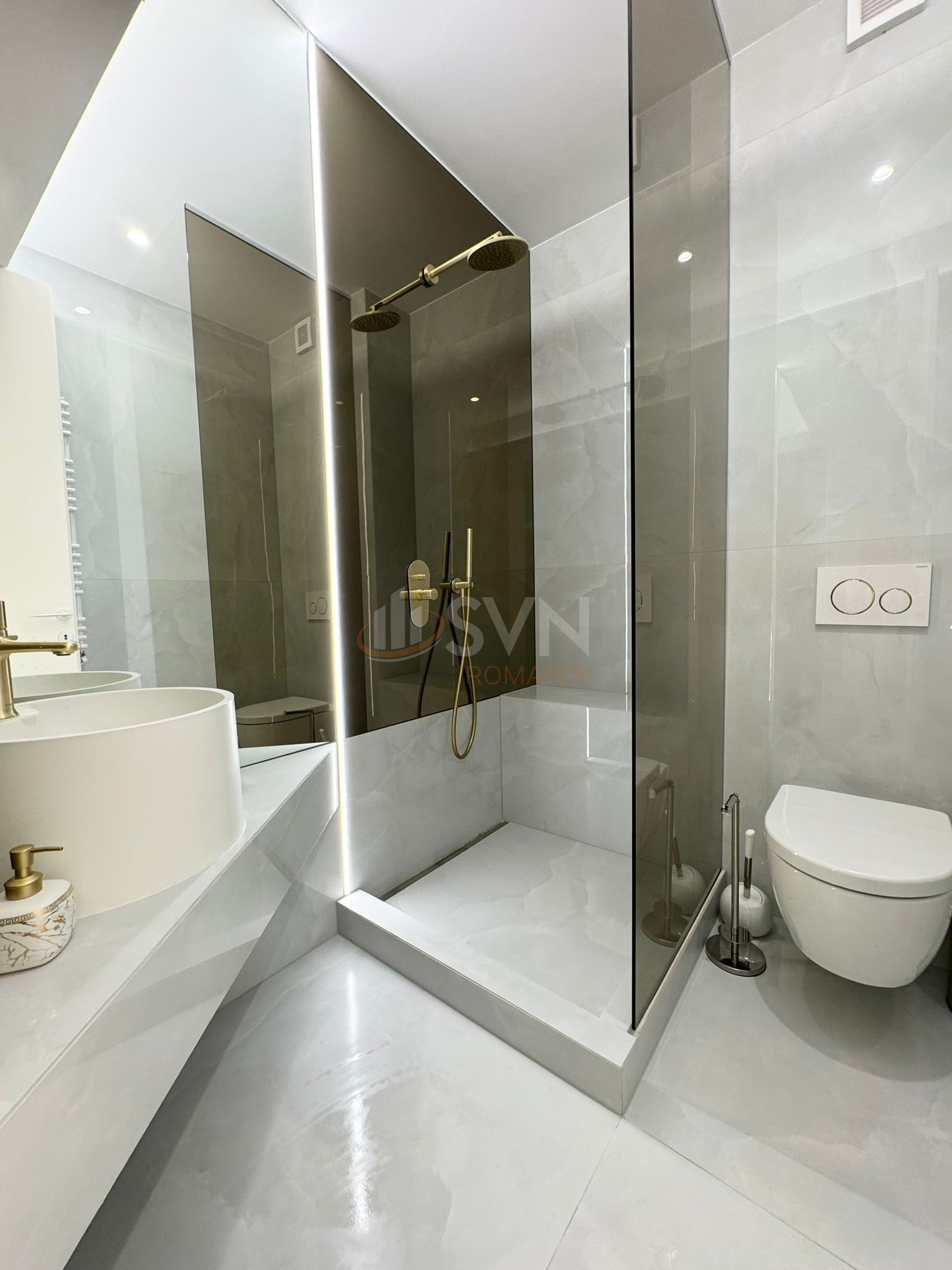 3 camere cu loc parcare subteran inclus Bucuresti/Pipera