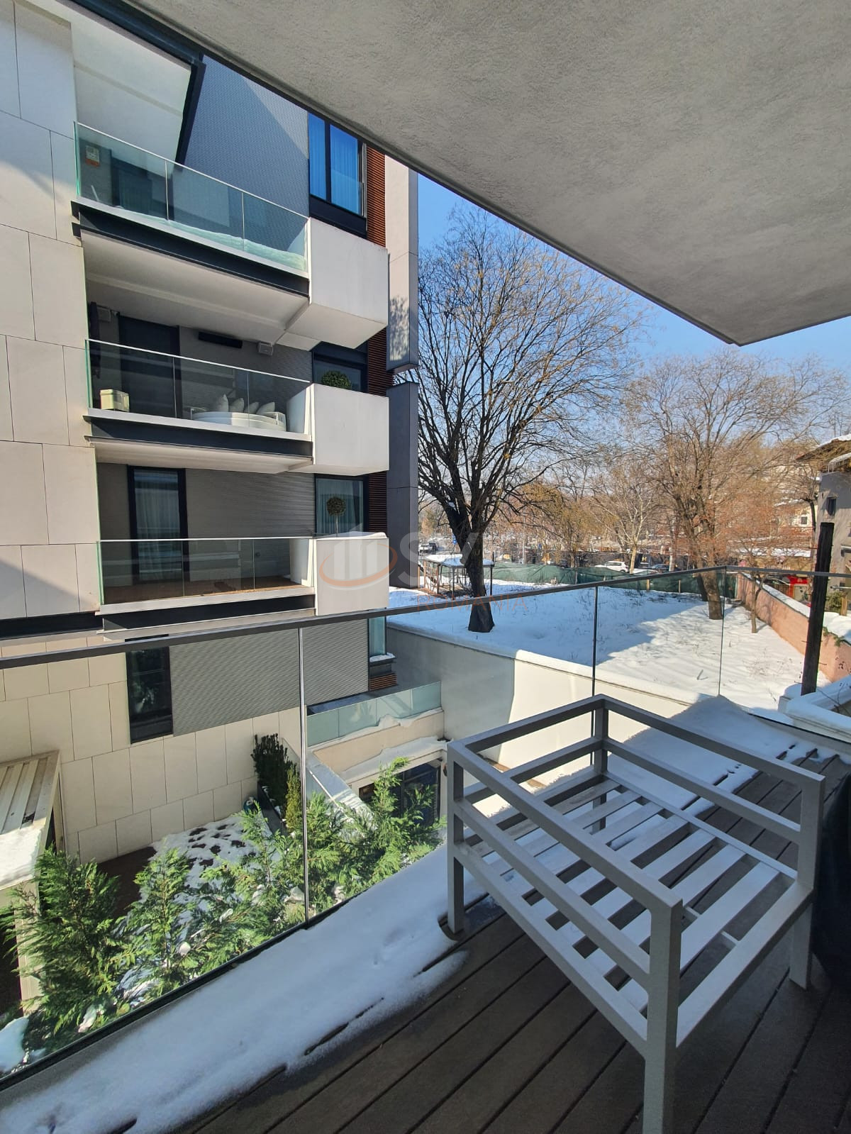 3 camere cu loc parcare subteran inclus Bucuresti/Primaverii