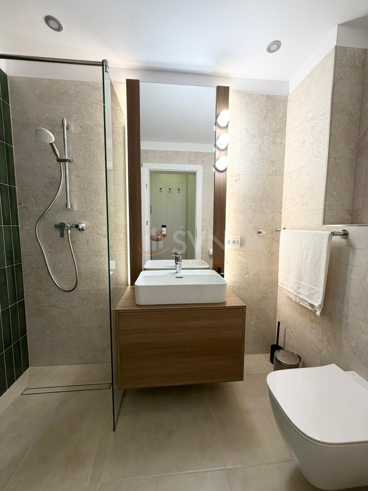 3 camere cu loc parcare subteran inclus Bucuresti/Pipera