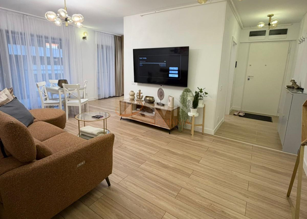 3 camere cu loc parcare subteran inclus Bucuresti/Pipera