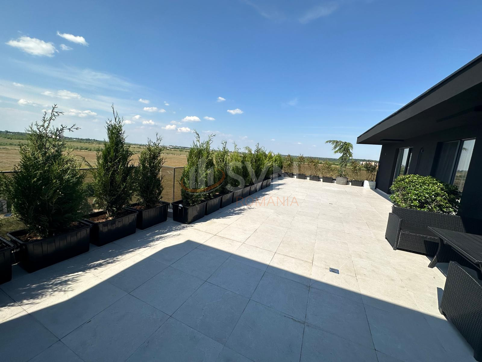 3 camere cu loc parcare subteran inclus Bucuresti/Sisesti