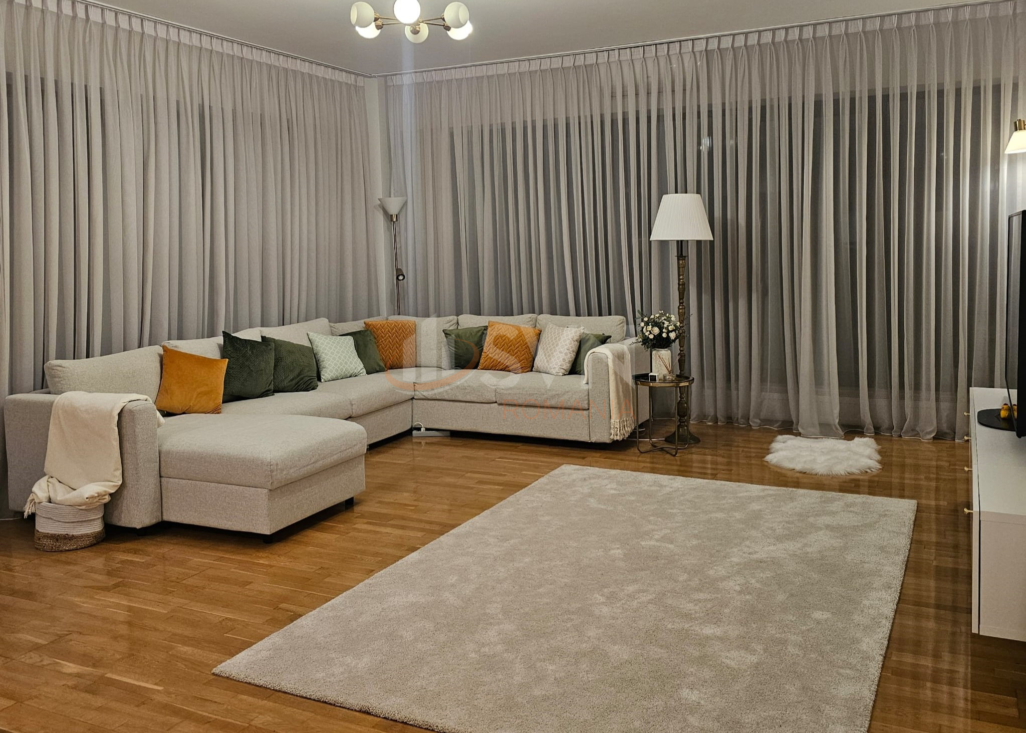 3 camere cu loc parcare subteran inclus Bucuresti/Pipera