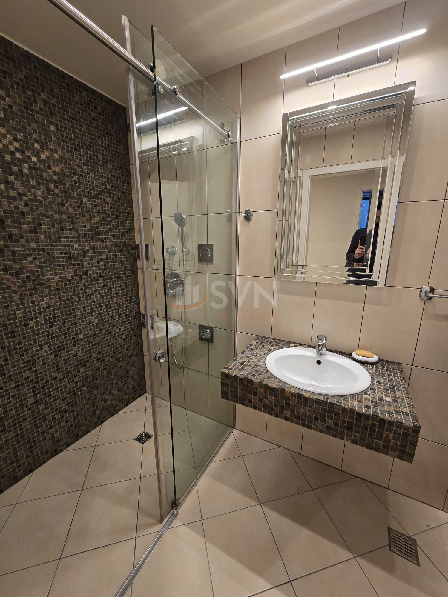 3 camere cu loc parcare subteran inclus Bucuresti/Pipera