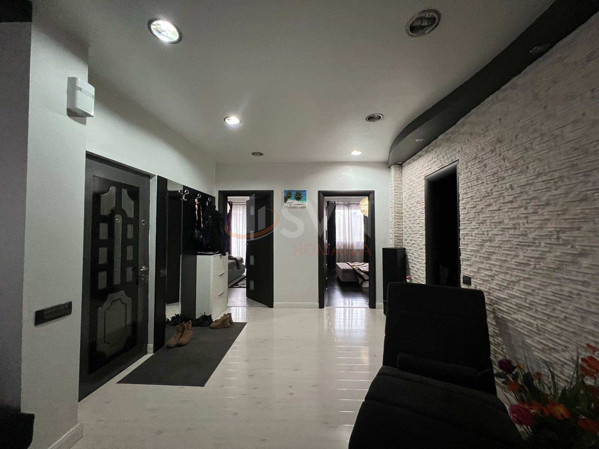 3 camere cu loc parcare subteran inclus Bucuresti/Piata Muncii