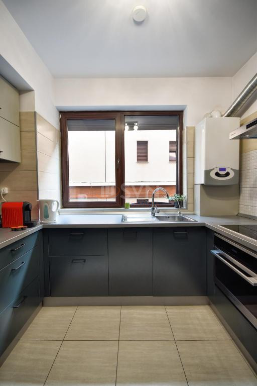 3 camere cu loc parcare subteran inclus Bucuresti/Herastrau