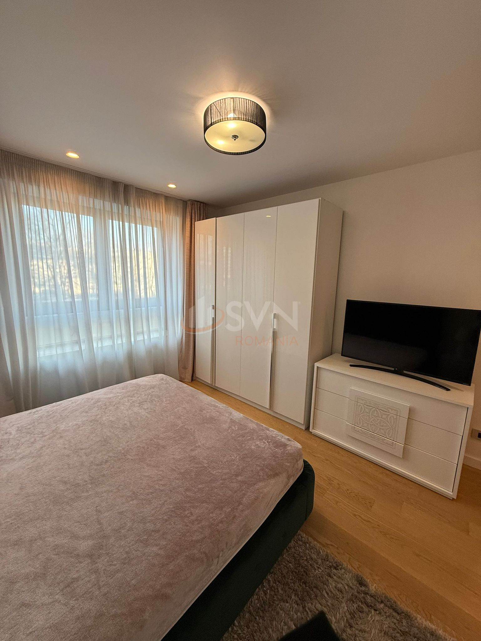 3 camere cu loc parcare subteran inclus Bucuresti/Floreasca