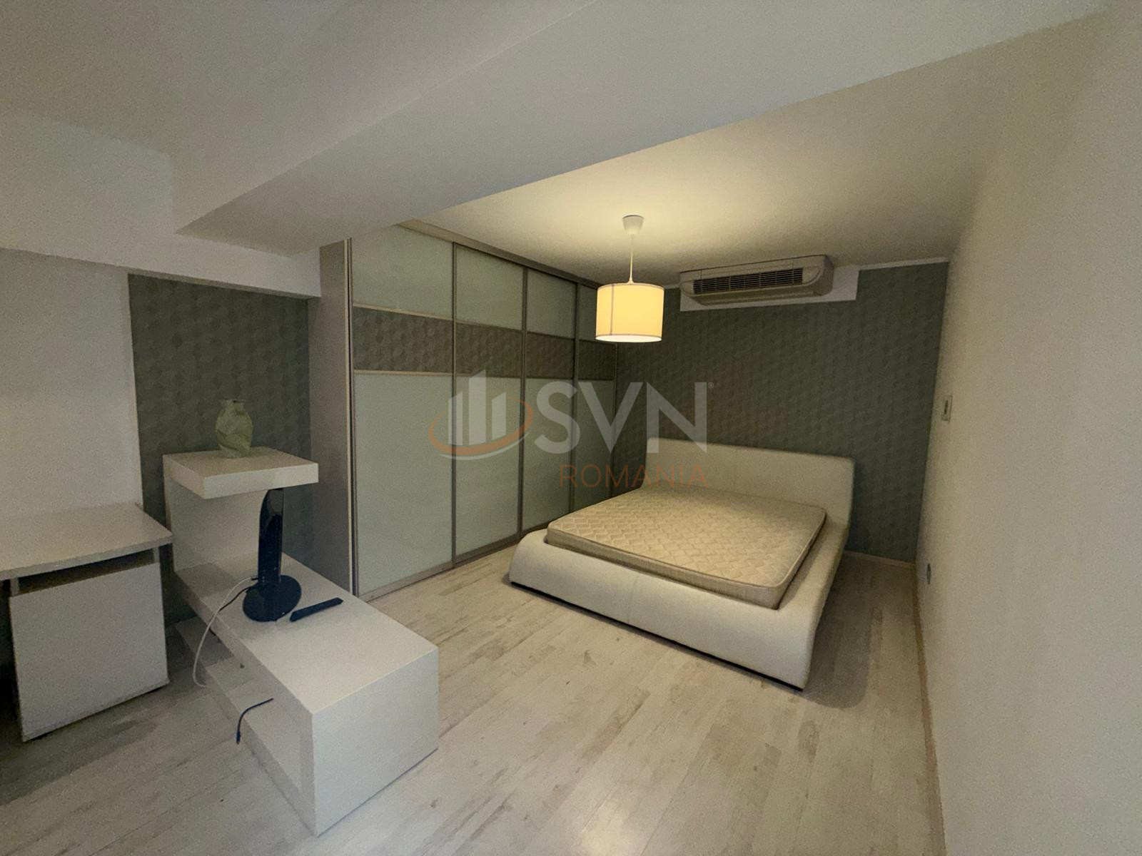 3 camere cu loc parcare subteran inclus Bucuresti/Herastrau