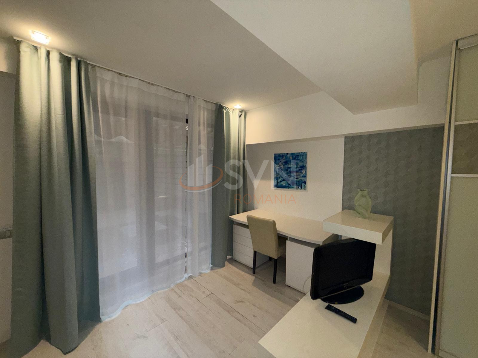 3 camere cu loc parcare subteran inclus Bucuresti/Herastrau