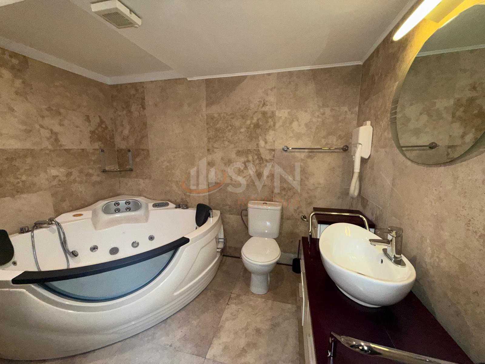 3 camere cu loc parcare subteran inclus Bucuresti/Herastrau