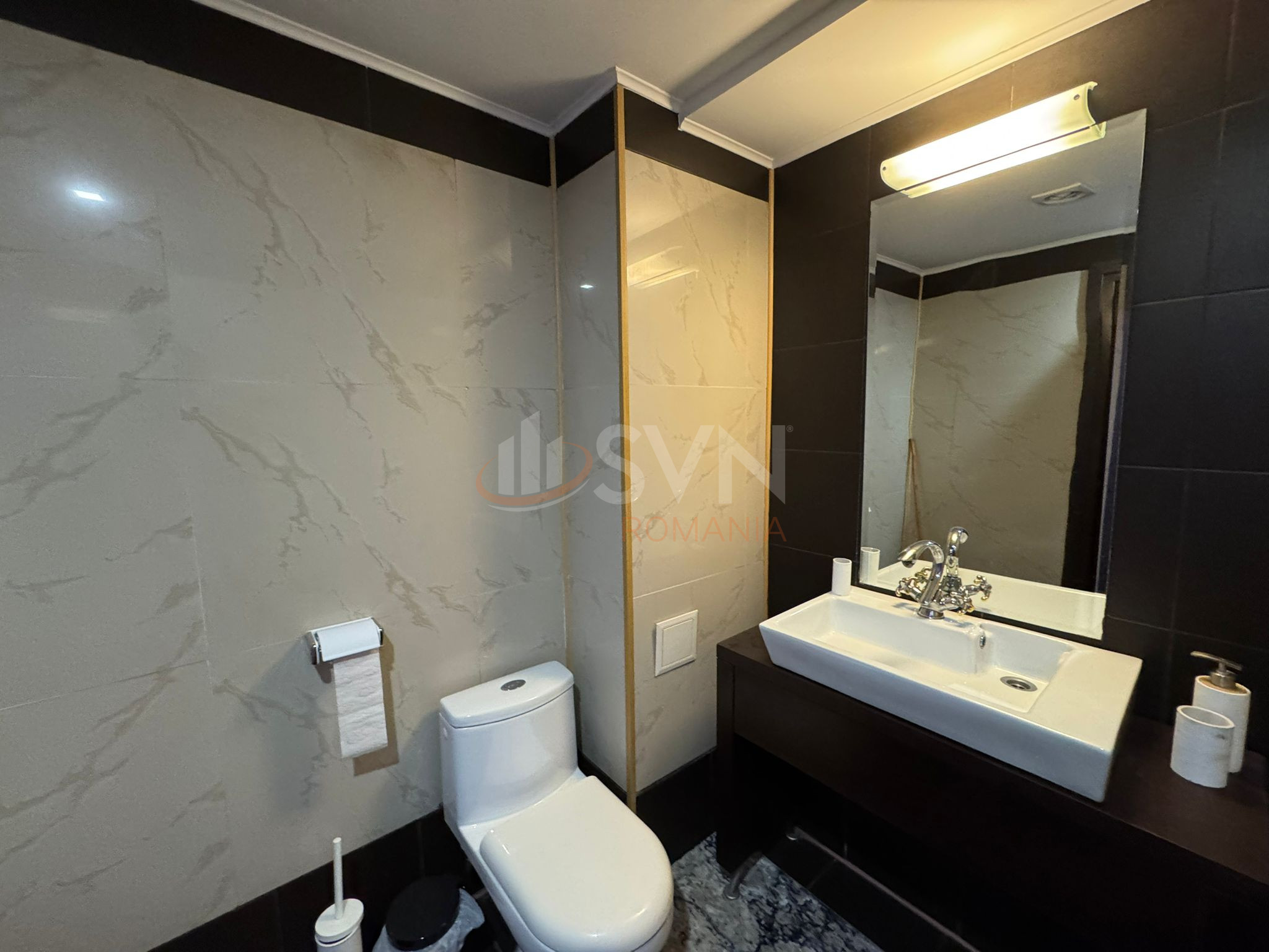 3 camere cu loc parcare subteran inclus Bucuresti/Herastrau