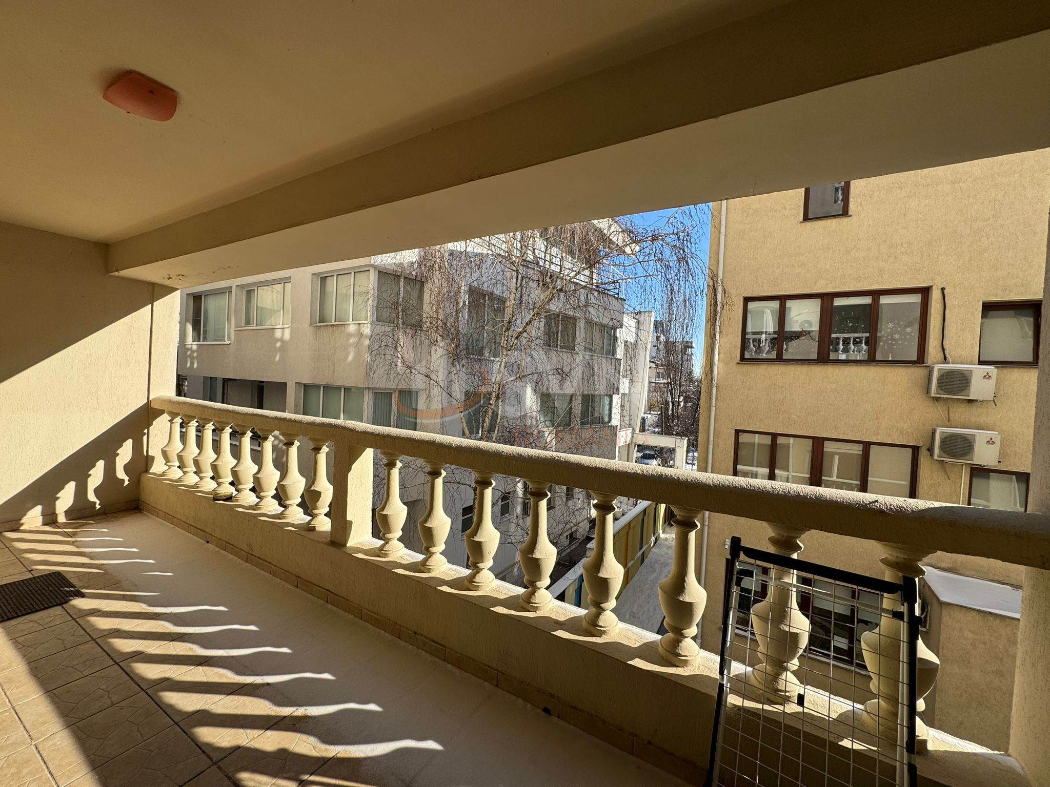 3 camere cu loc parcare subteran inclus Bucuresti/Herastrau