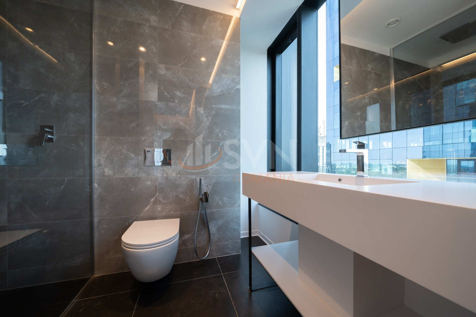 3 camere cu loc parcare subteran inclus Bucuresti/Floreasca