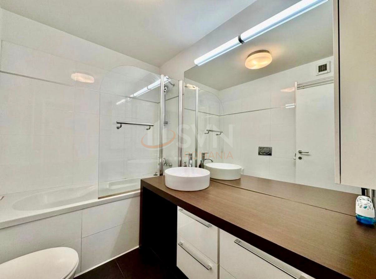 3 camere cu loc parcare subteran inclus Bucuresti/Herastrau