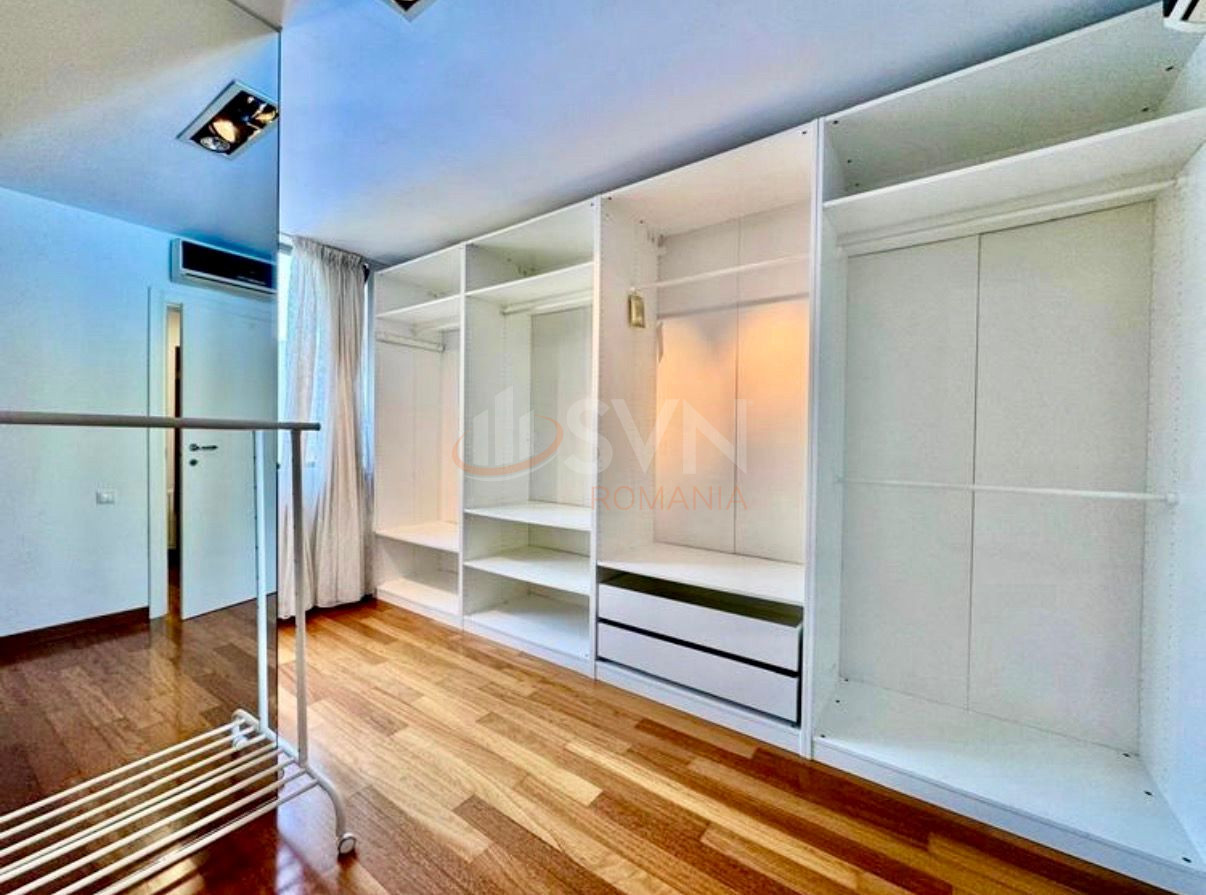 3 camere cu loc parcare subteran inclus Bucuresti/Herastrau