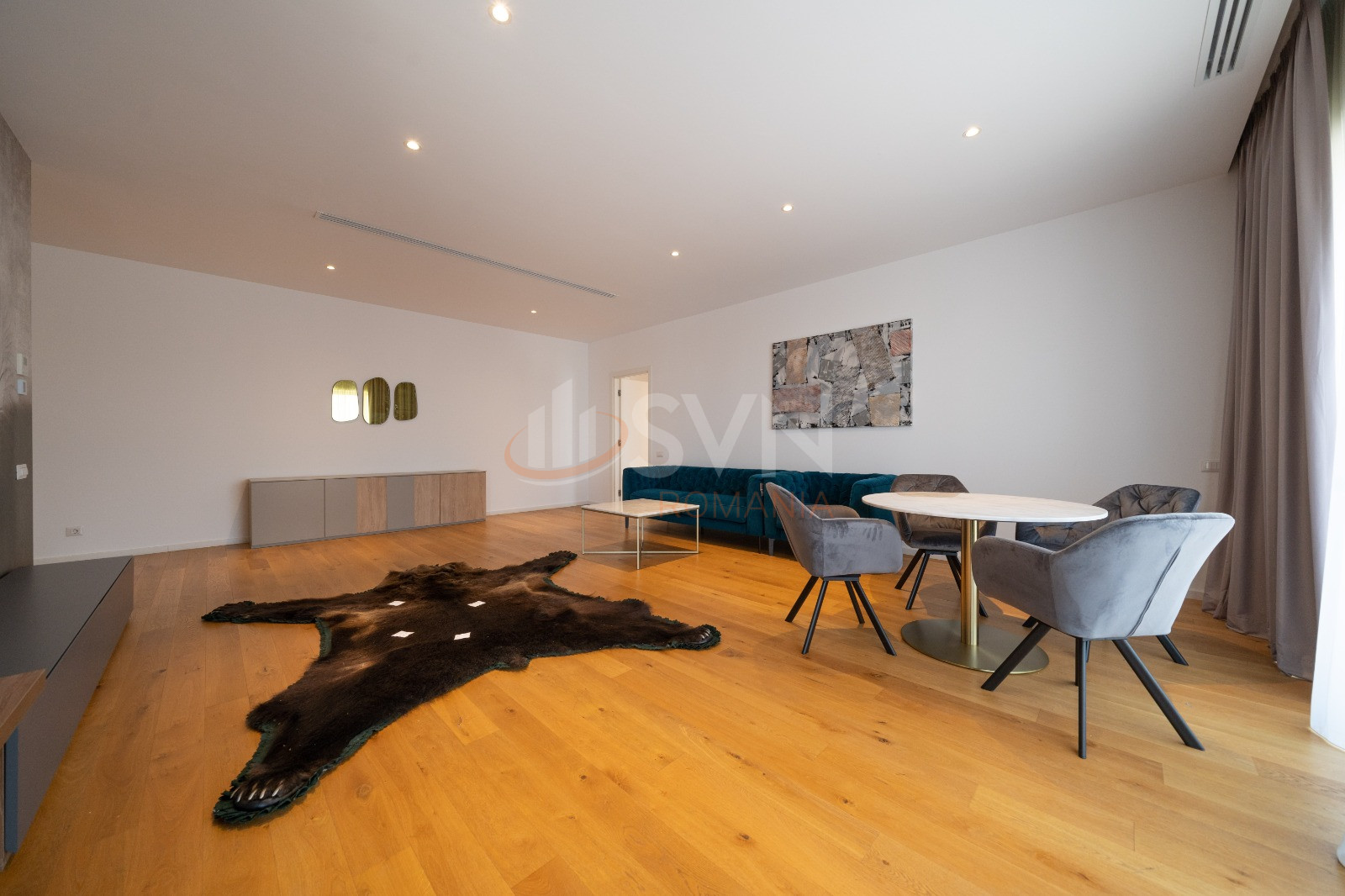 3 camere cu loc parcare subteran inclus Bucuresti/Herastrau